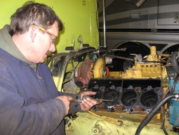 Expert mechanics